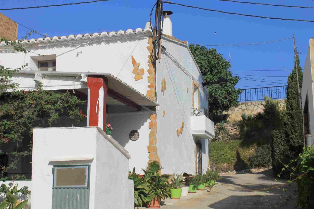 Casa Rural Complex Masia Del Tremendo Y Agroturismo Camarles Eksteriør billede