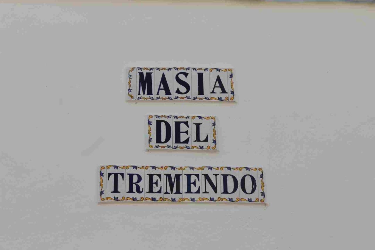 Casa Rural Complex Masia Del Tremendo Y Agroturismo Camarles Eksteriør billede
